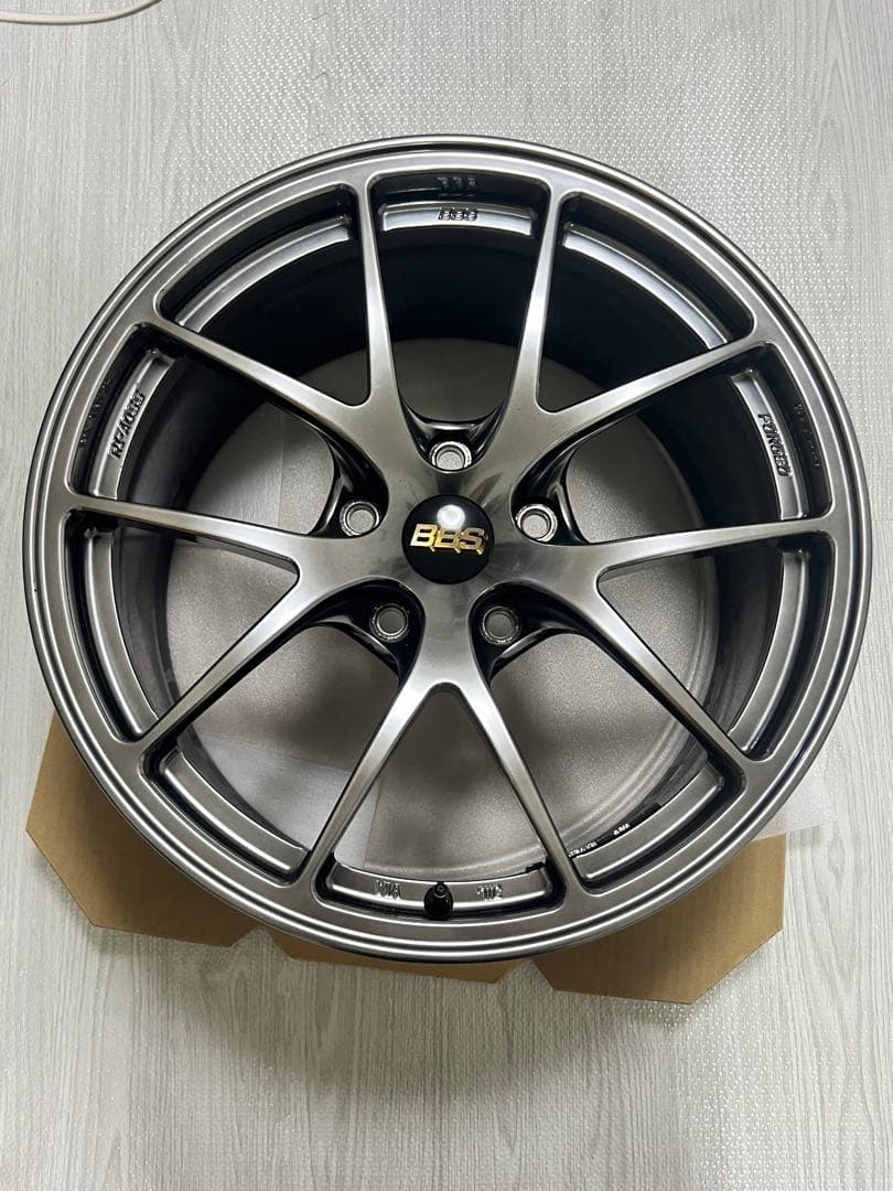 BBS RI-A055 18インチ　2本　9.5Jインセット50 PCD120