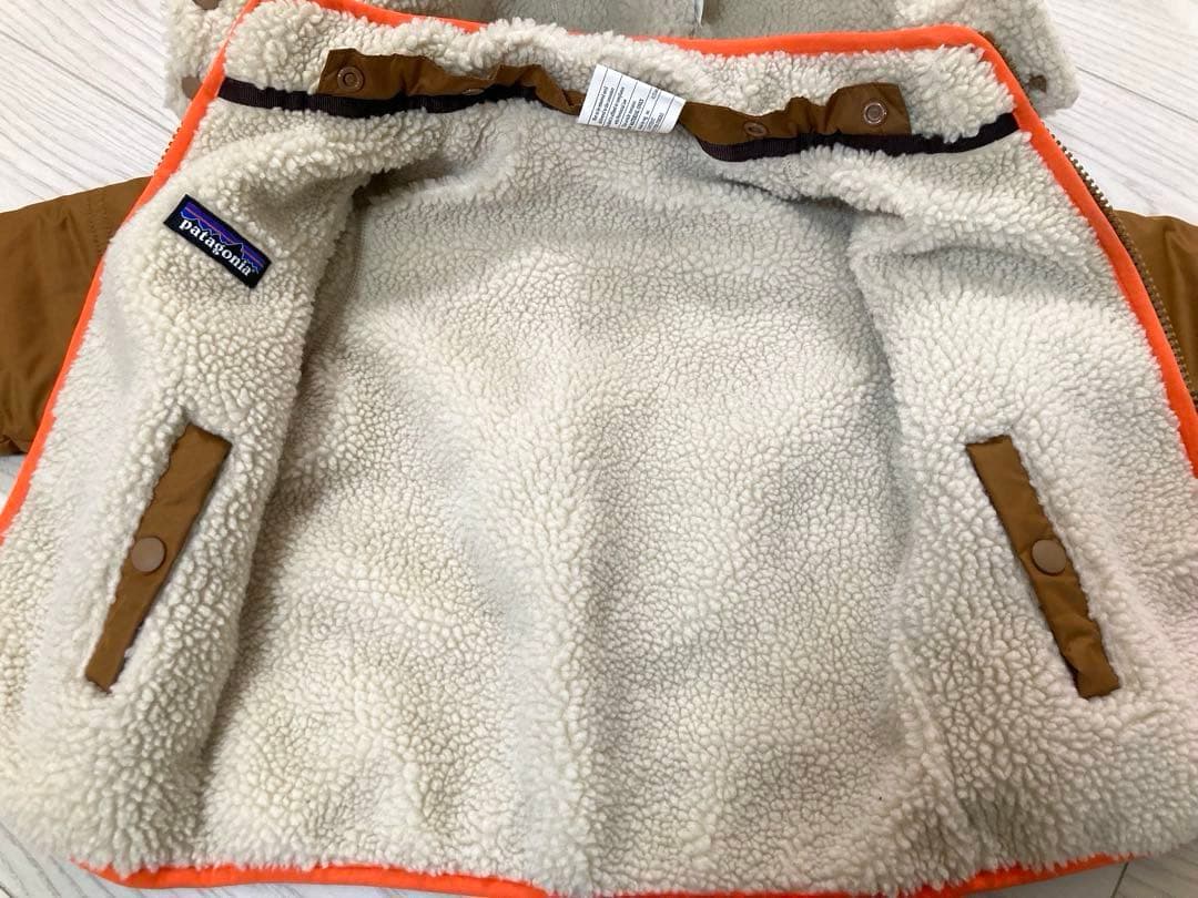 12-18か月 美品 パタゴニア ダウン ボア リバーシブル アウター ブランド