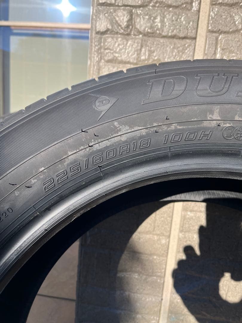 225/60R 18 ダンロップGRANDTREK 新車取外しタイヤ