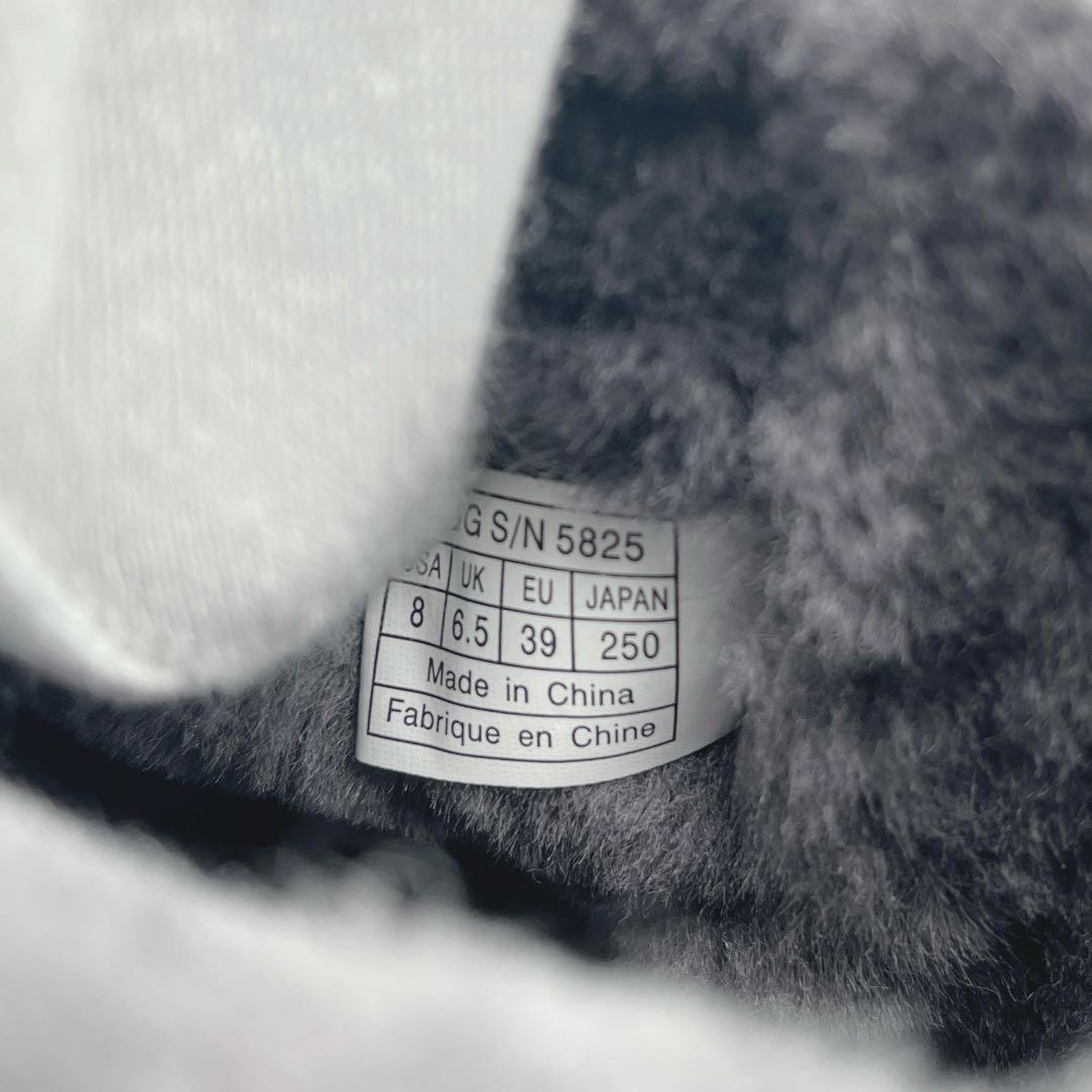 UGG CLASSIC SHORT アグ ムートンブーツ【25cm】