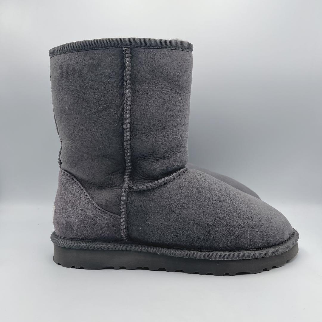UGG CLASSIC SHORT アグ ムートンブーツ【25cm】