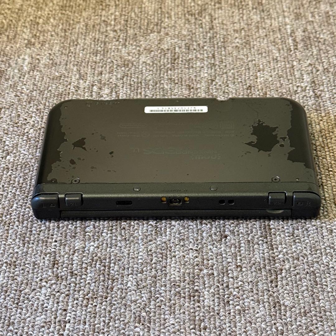 Newニンテンドー3DS LL メタリックブラック 上IPS搭載