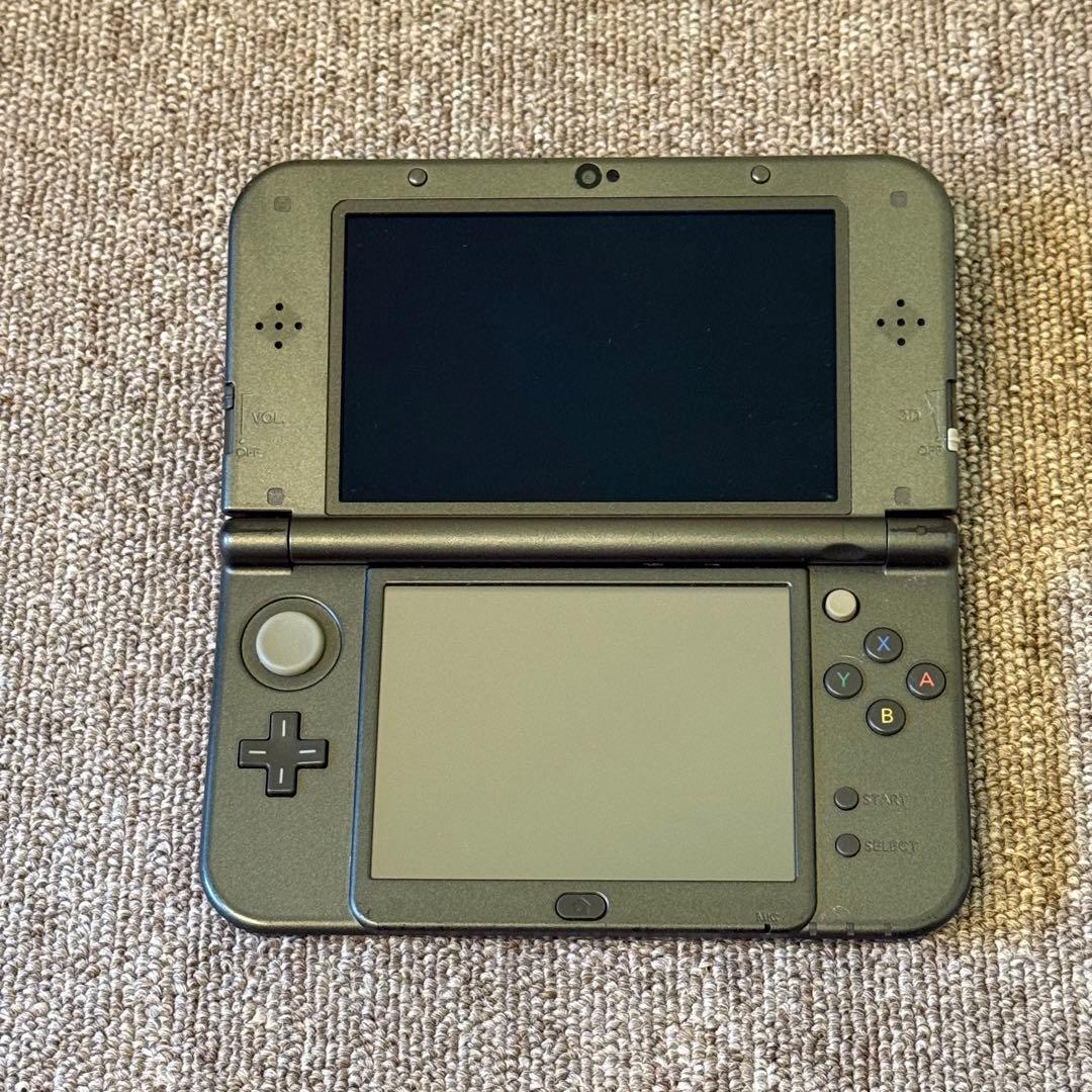 Newニンテンドー3DS LL メタリックブラック 上IPS搭載