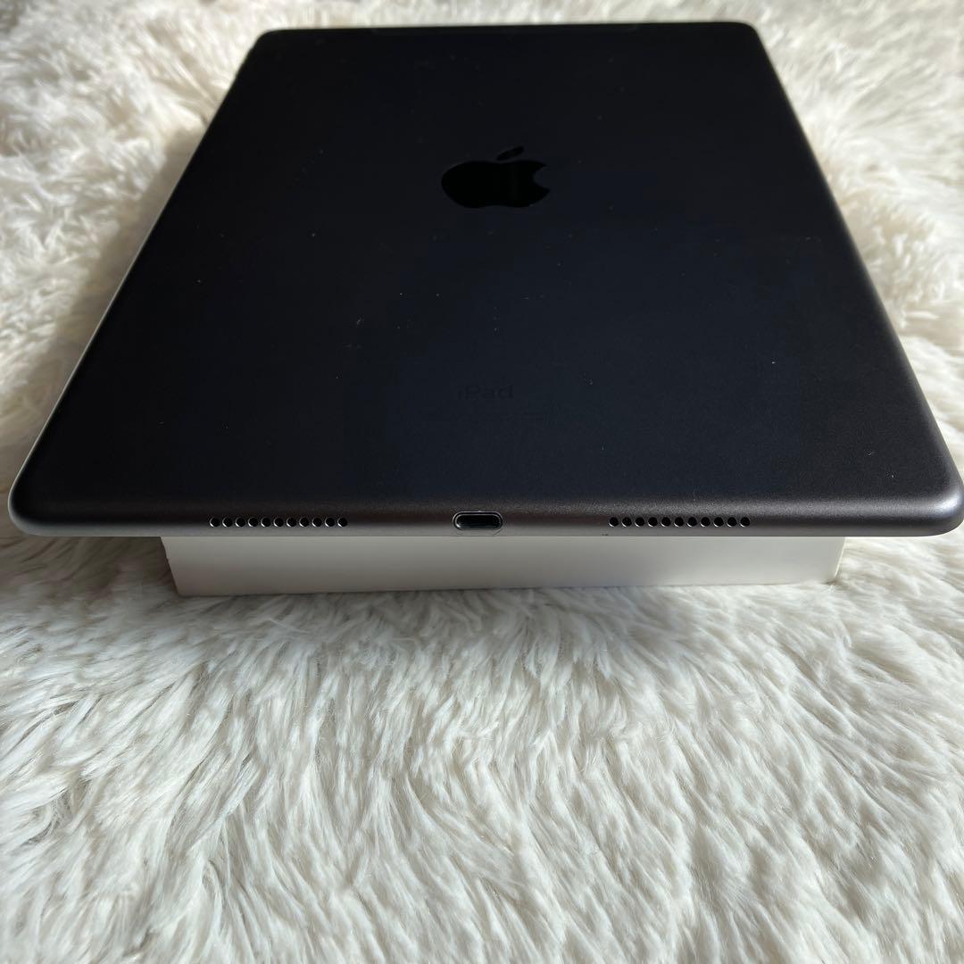 【完動品】iPad Air3 64GB SIMフリー【すぐ発送】【付属品】