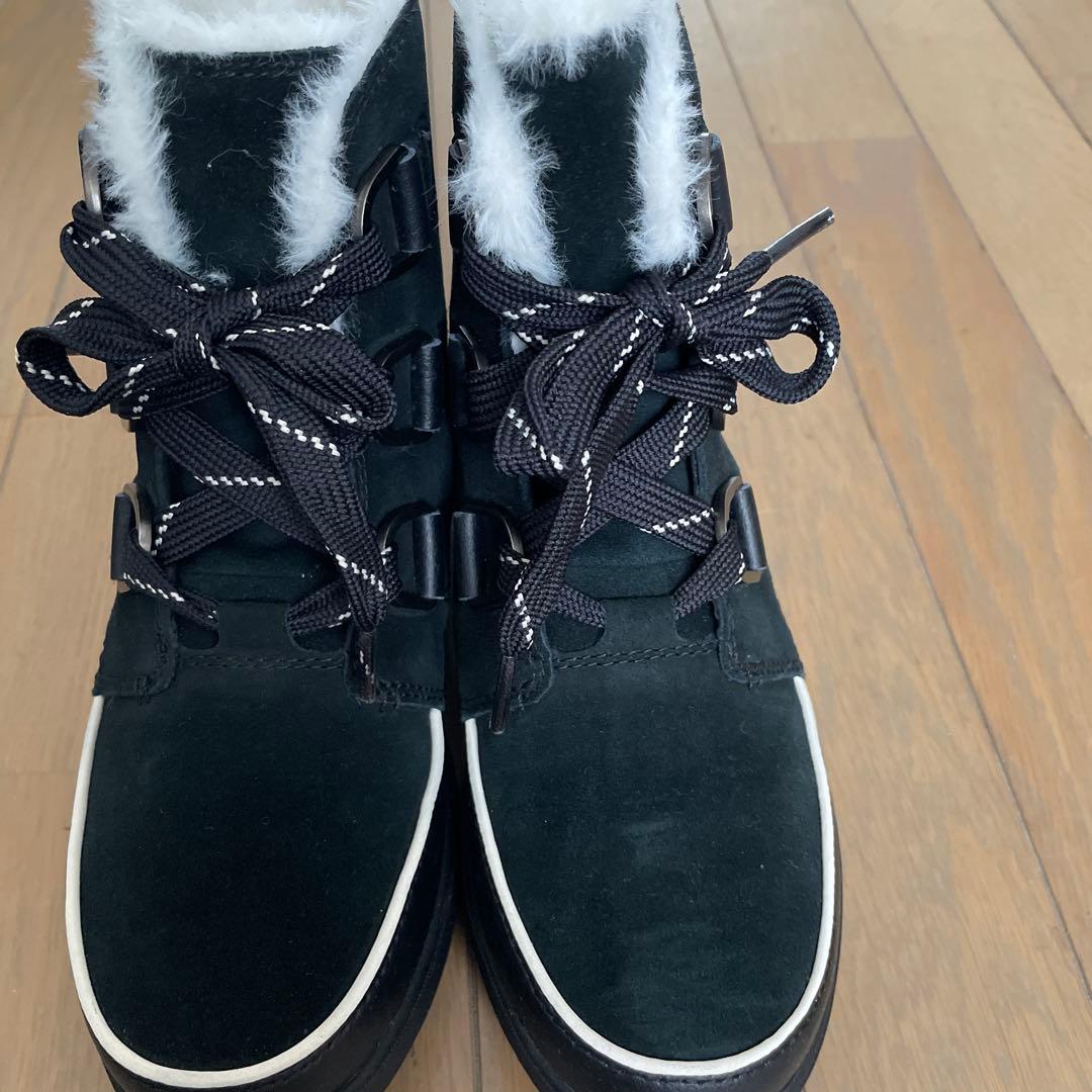 SOREL 防水スエードハイカットブーツ