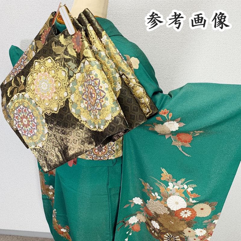 602z35☆振袖 身幅広め 金通し 古典柄 金駒刺繍 金彩☆美品 成人式結婚式