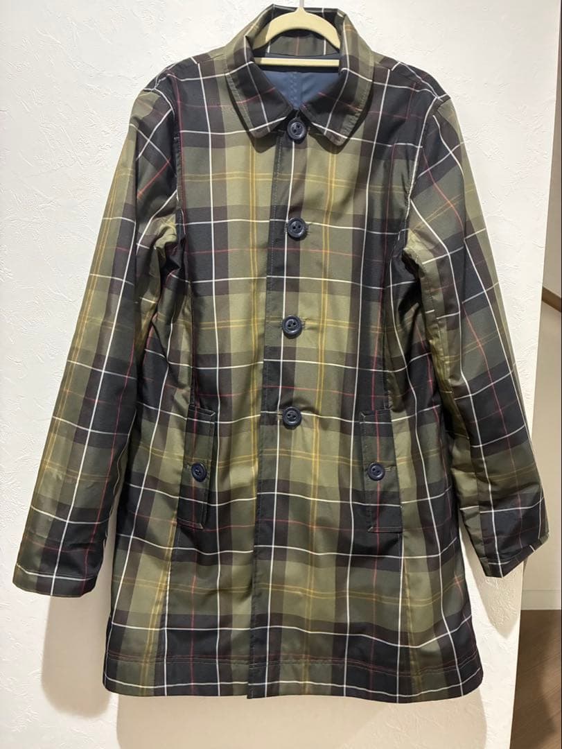 Barbour スプリングコート　リバーシブル　ネイビーとチェック柄
