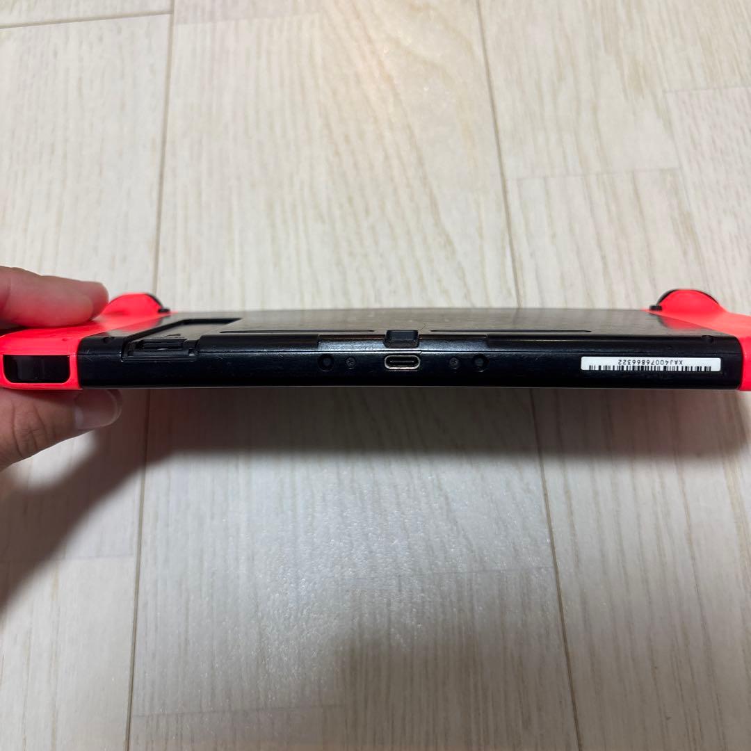 Nintendo Switch ネオンレッド 本体