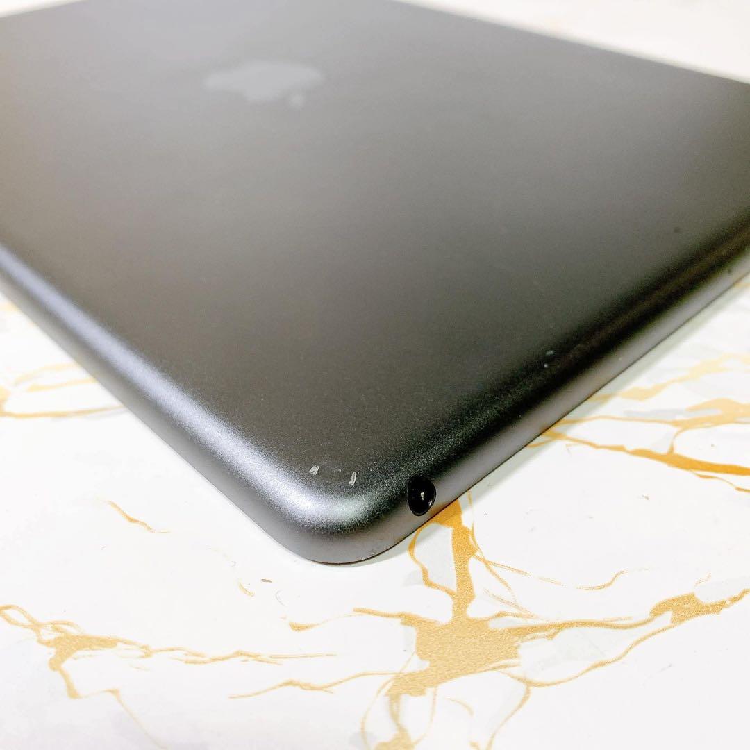 iPad 第9世代 64GB BT84%