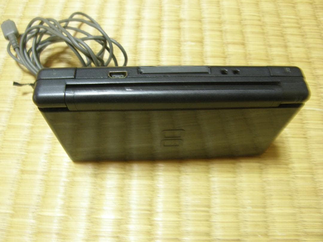 任天堂Dslite、USG-001、アダプターUSG-002