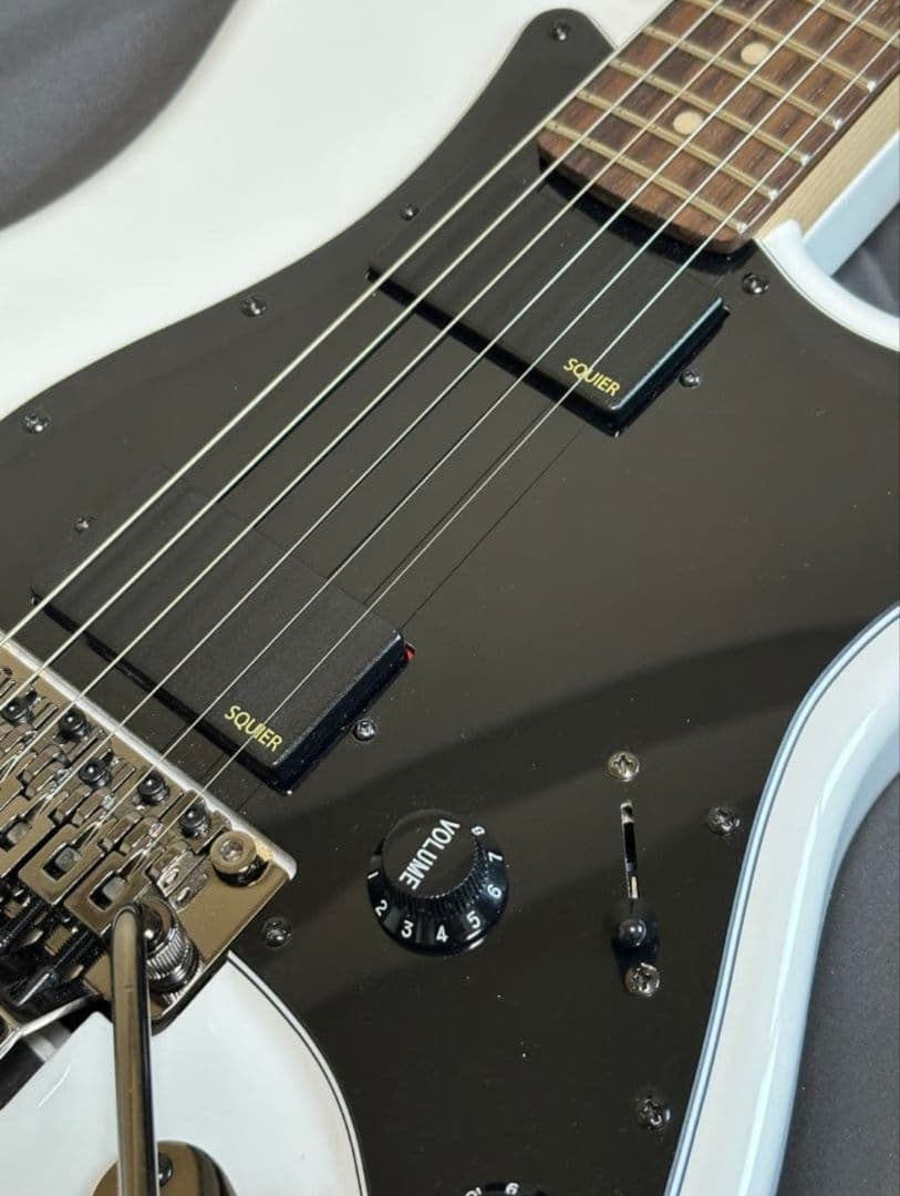 ギター Squier Contemporary Active Stratcaster