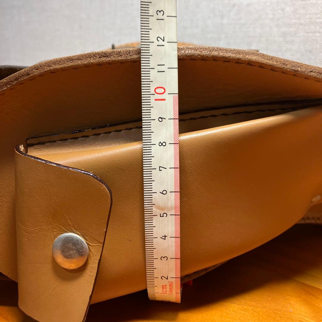 ハンドメイド　1点もの　本革レザーサドルバック
