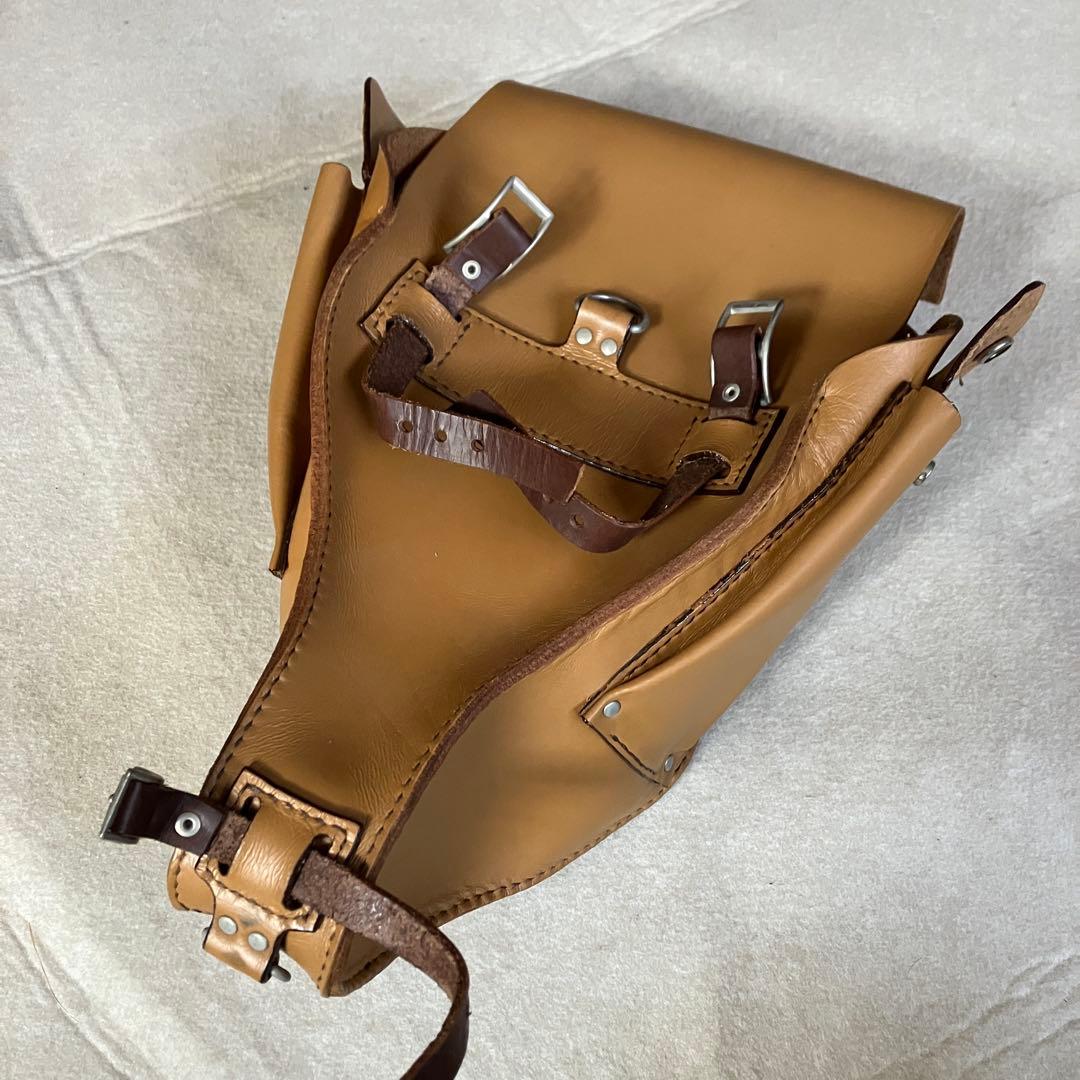 ハンドメイド　1点もの　本革レザーサドルバック