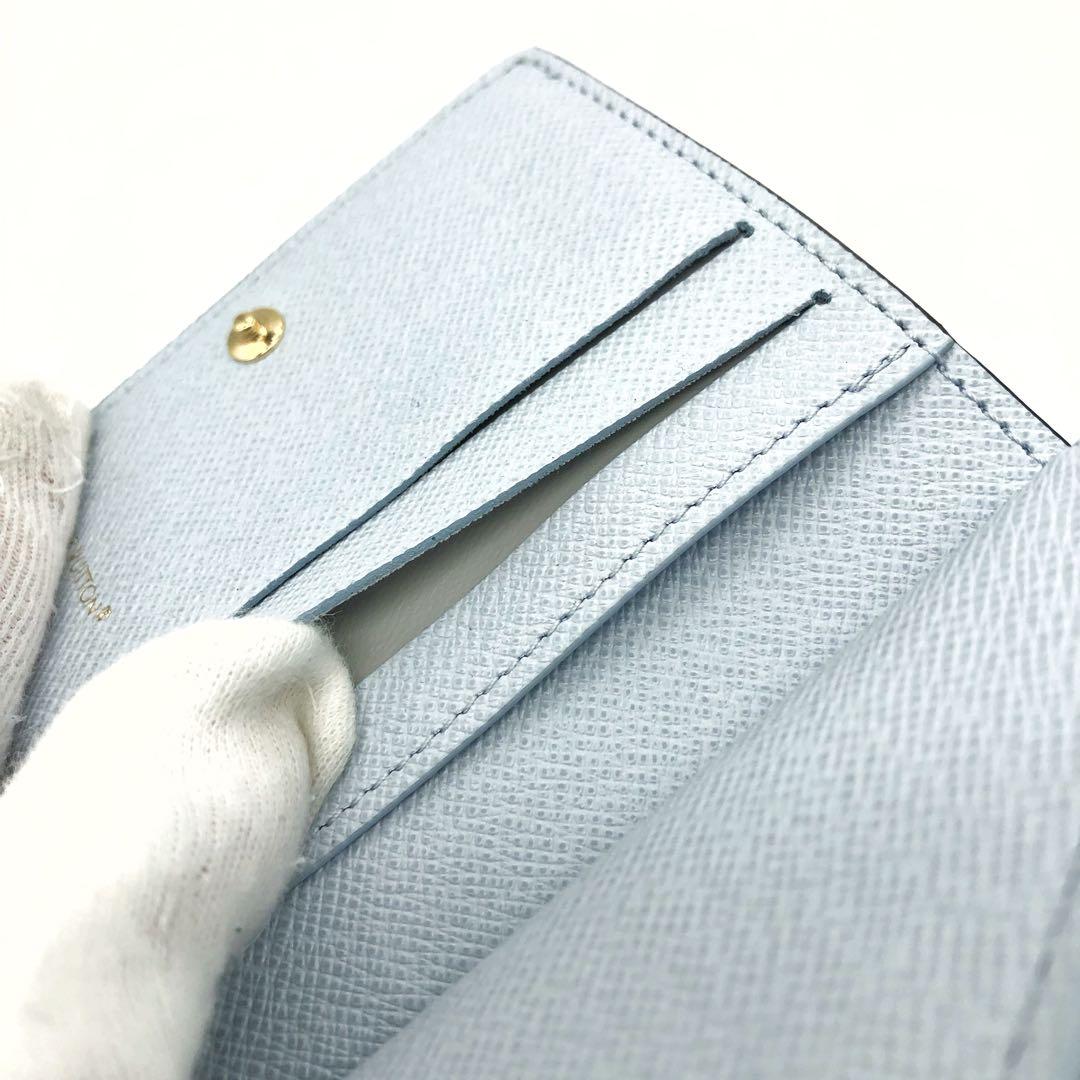 未使用✨ルイヴィトン 　ポケットウォレット LV チャーム　折り財布 モノグラム