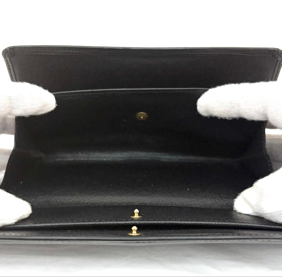 美品 ルイヴィトン エピ ポルトトレゾール 長財布 ブラック M63387