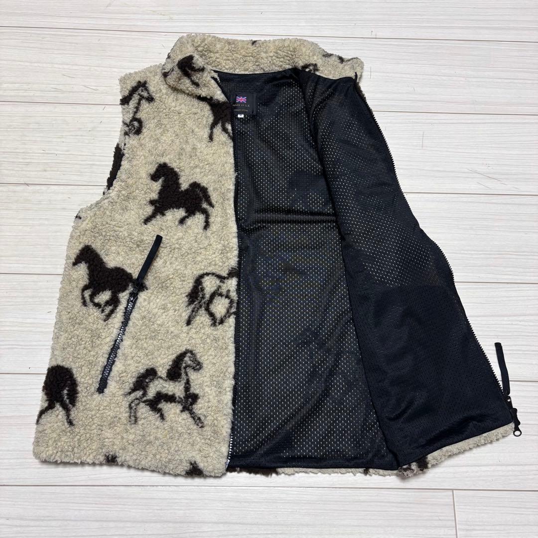 美品 UK製■フリークスストア■ボアフリース ジップアップ ベスト 馬柄 ホース