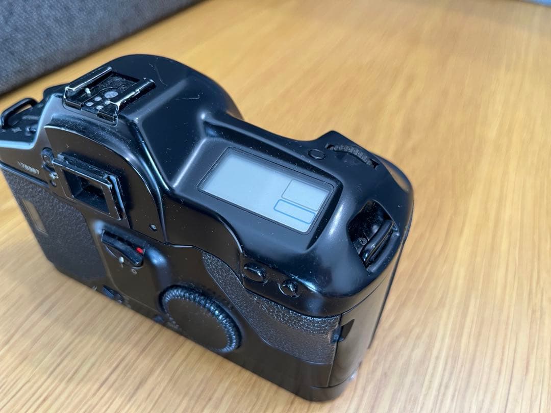 Canon EOS-1 一眼レフカメラ