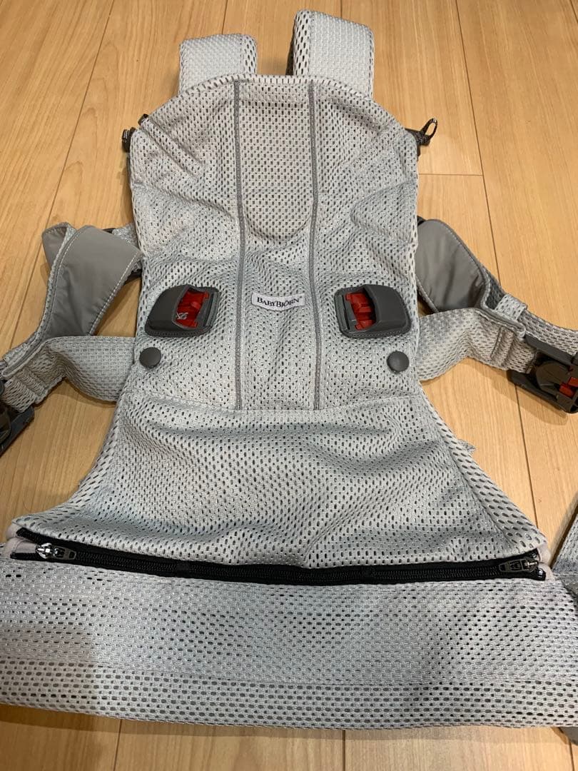 美品BABYBJÖRN BABY CARRIER ONE AIRメッシュ抱っこ紐