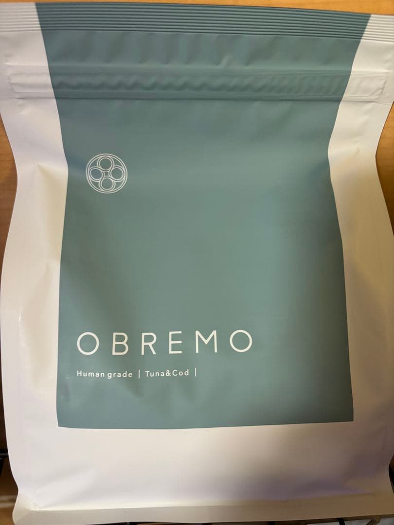 OBREMOまぐろ＆たら800g×2袋 おまけ付き