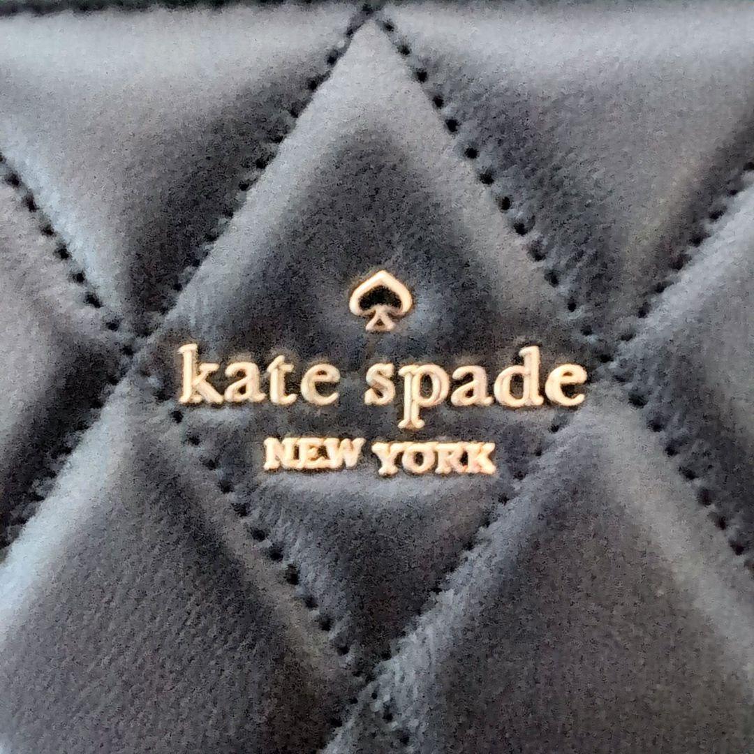 週末限定お値下　新品 Kate spade ケイト スペード 二つ折り財布