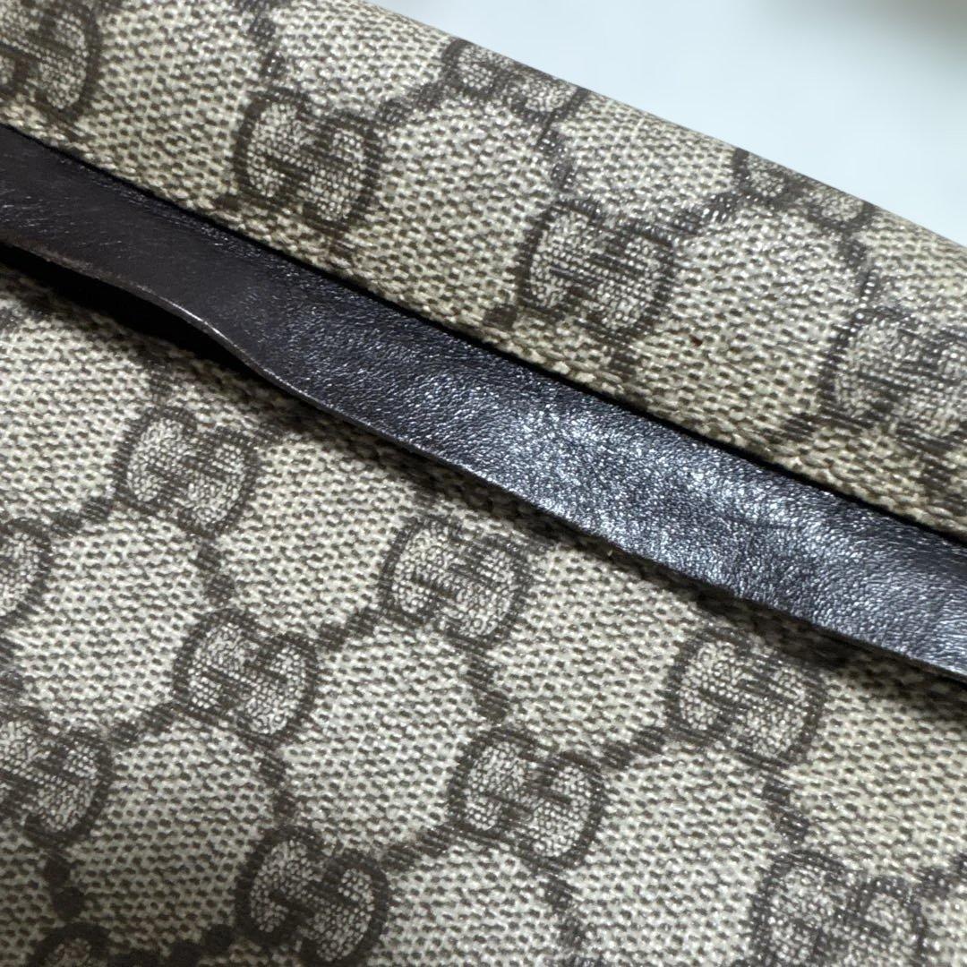 レアGucci GGパターン ボディバッグ