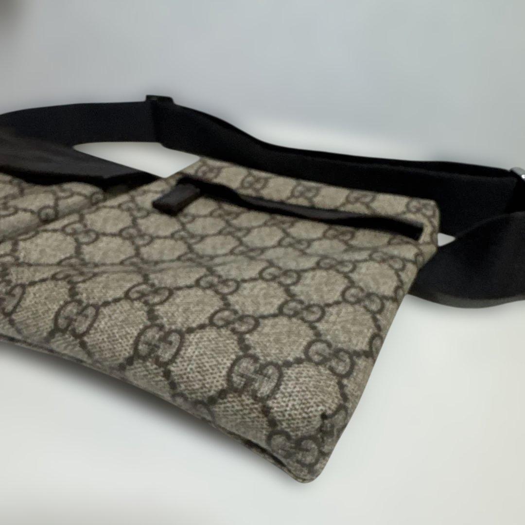 レアGucci GGパターン ボディバッグ