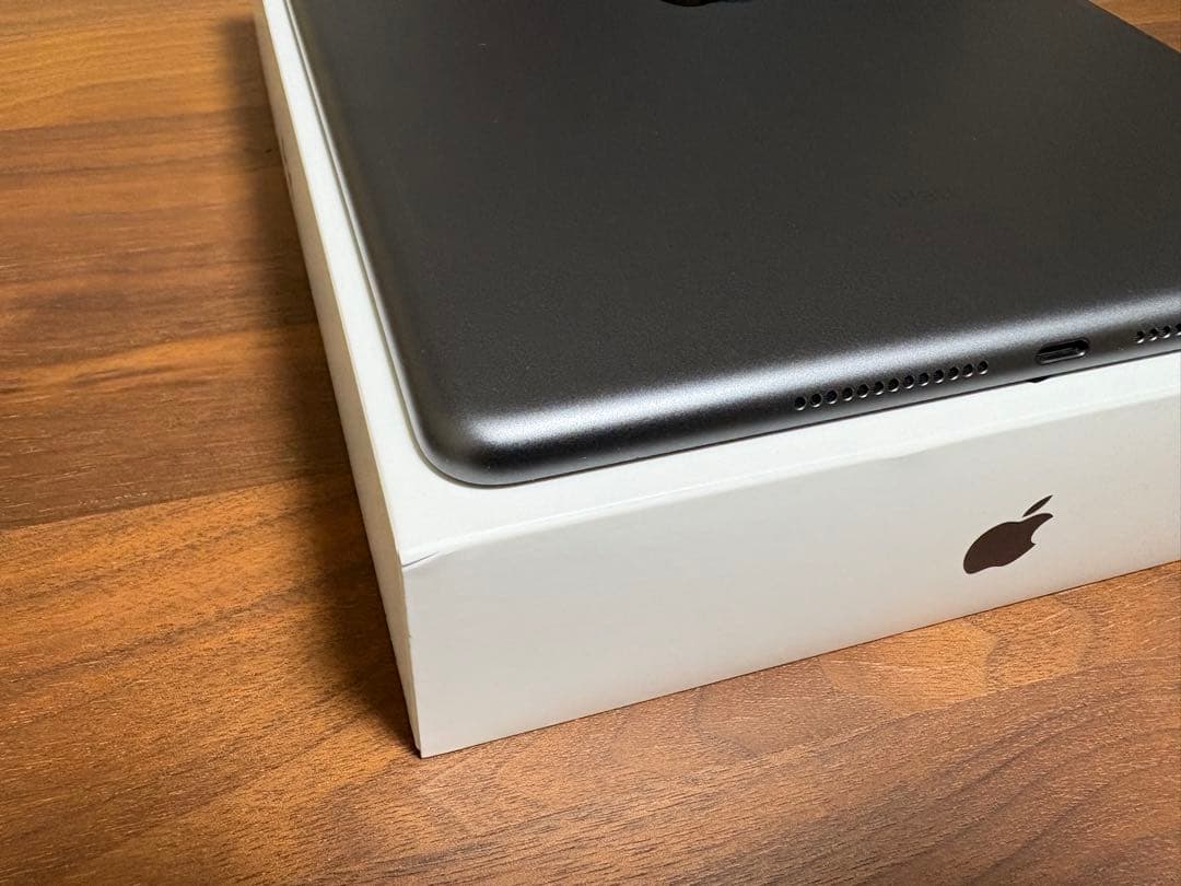 【Apple】iPad第8世代32GB（Wi-Fiモデル）