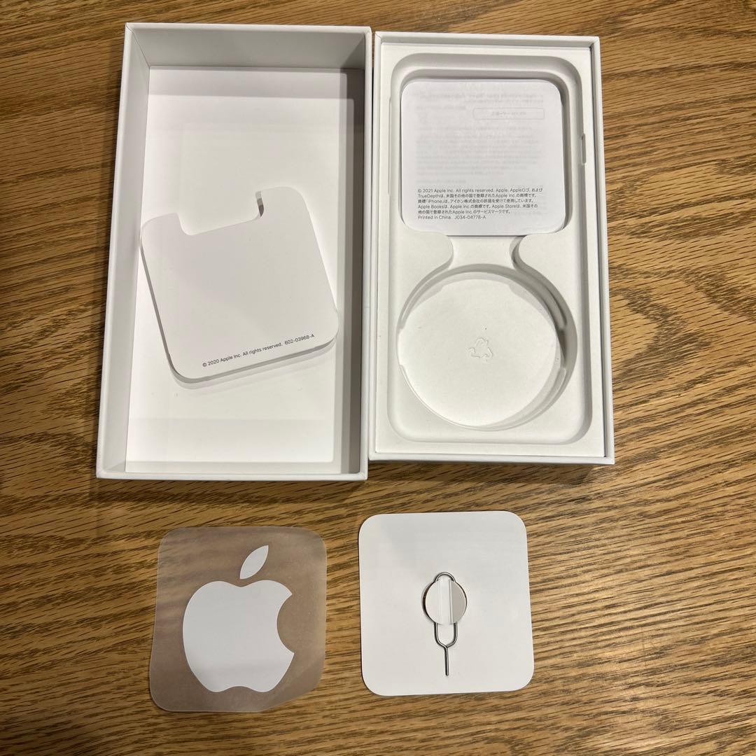 iPhone SE ホワイト