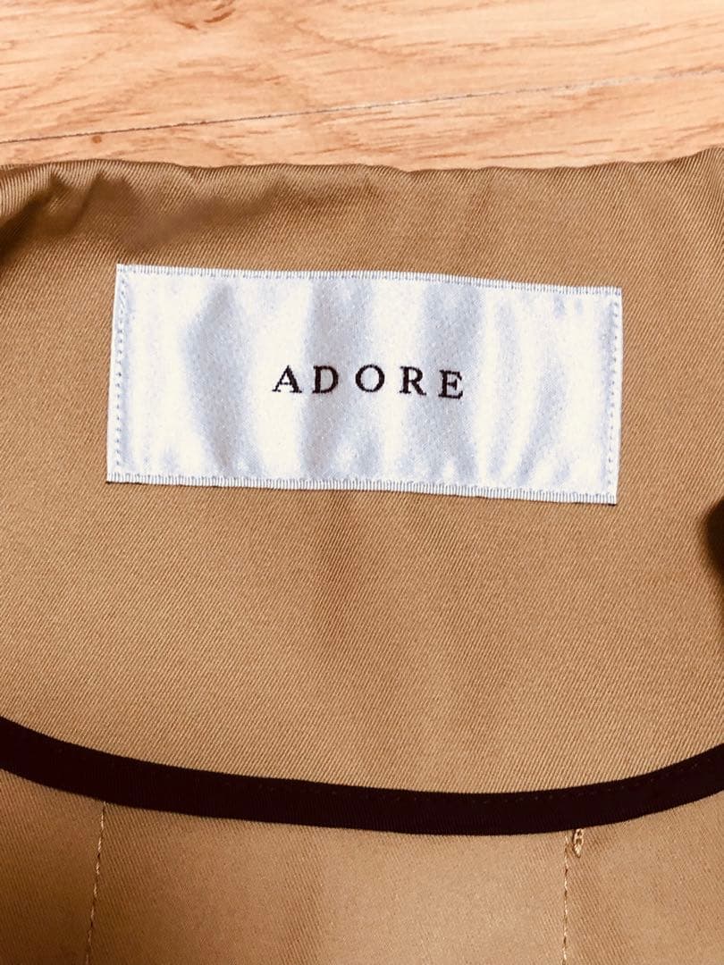 ADORE ノーカラートレンチコート　7万　美品　38 ベージュ