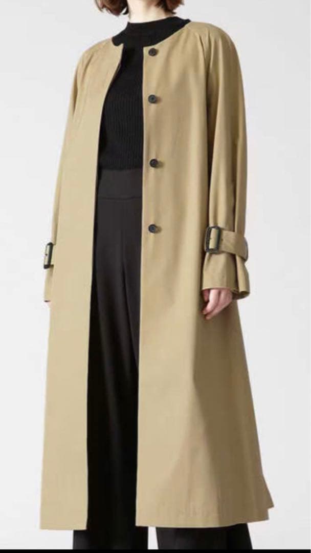 ADORE ノーカラートレンチコート　7万　美品　38 ベージュ