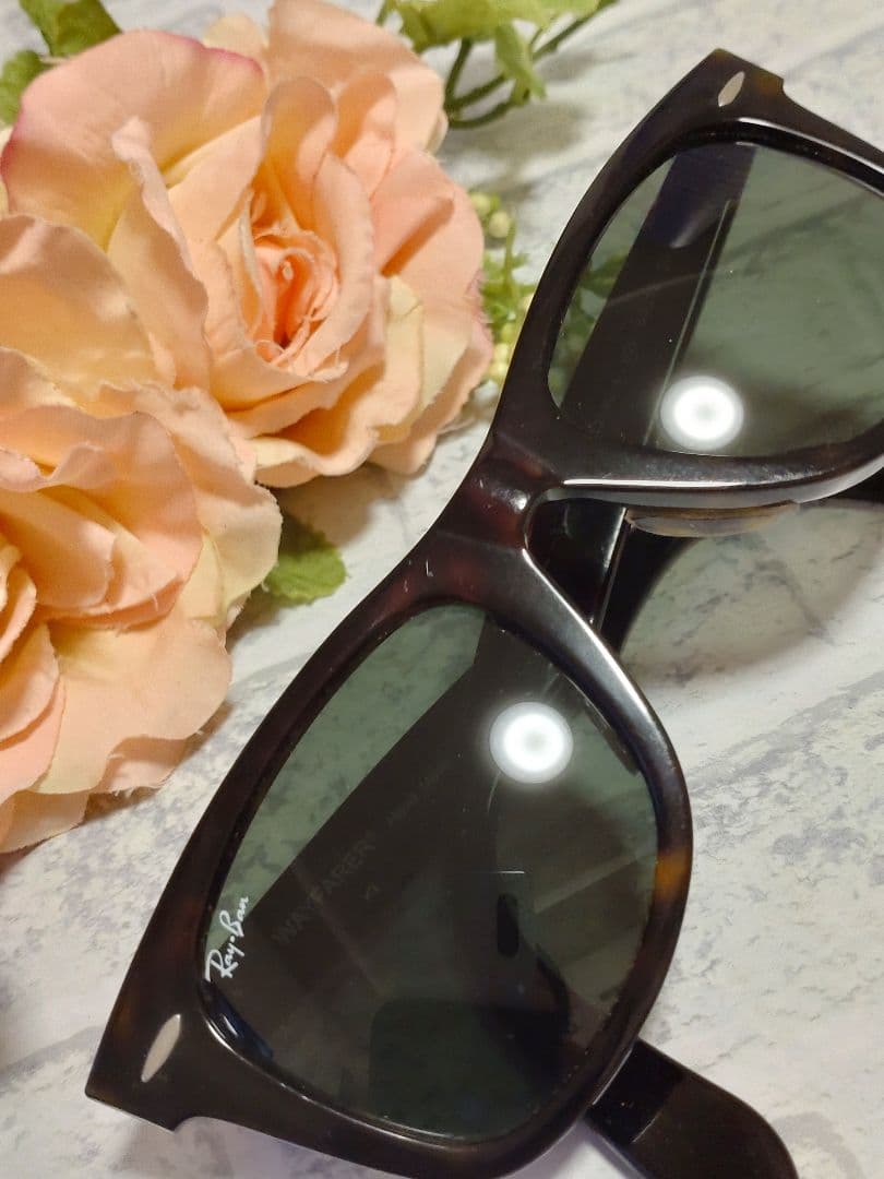美品 レイバン ウェイファーラー ブラウンフレーム 2140-A 902