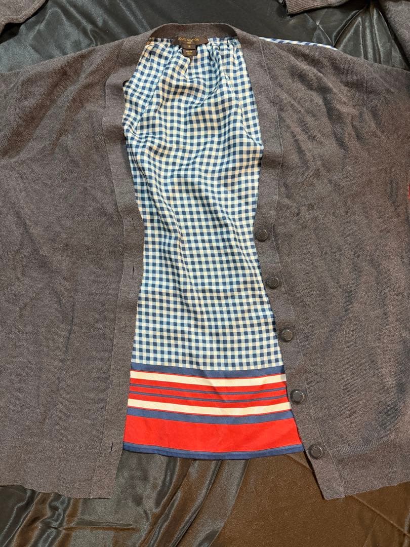 LOUIS VUITTON グレー カーディガン S