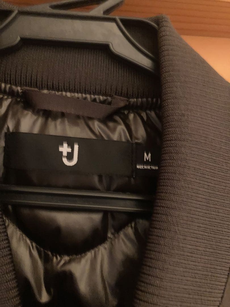 UNIQLO +J ハイブリッドダウン　オーバーサイズMA-1 サイズM
