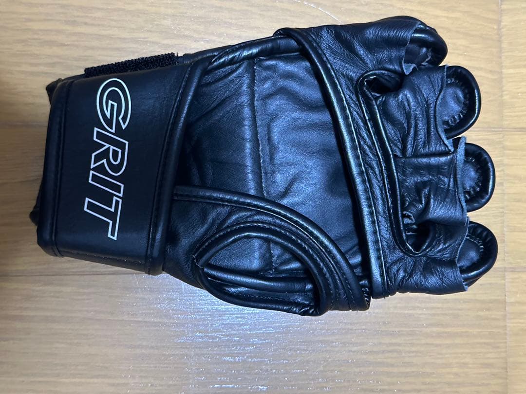 GRIT MMA オープンフィンガー　グローブ