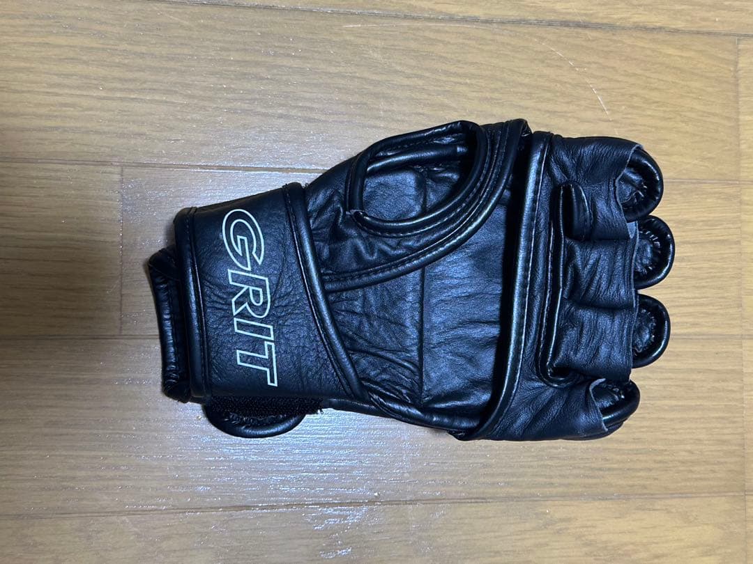 GRIT MMA オープンフィンガー　グローブ