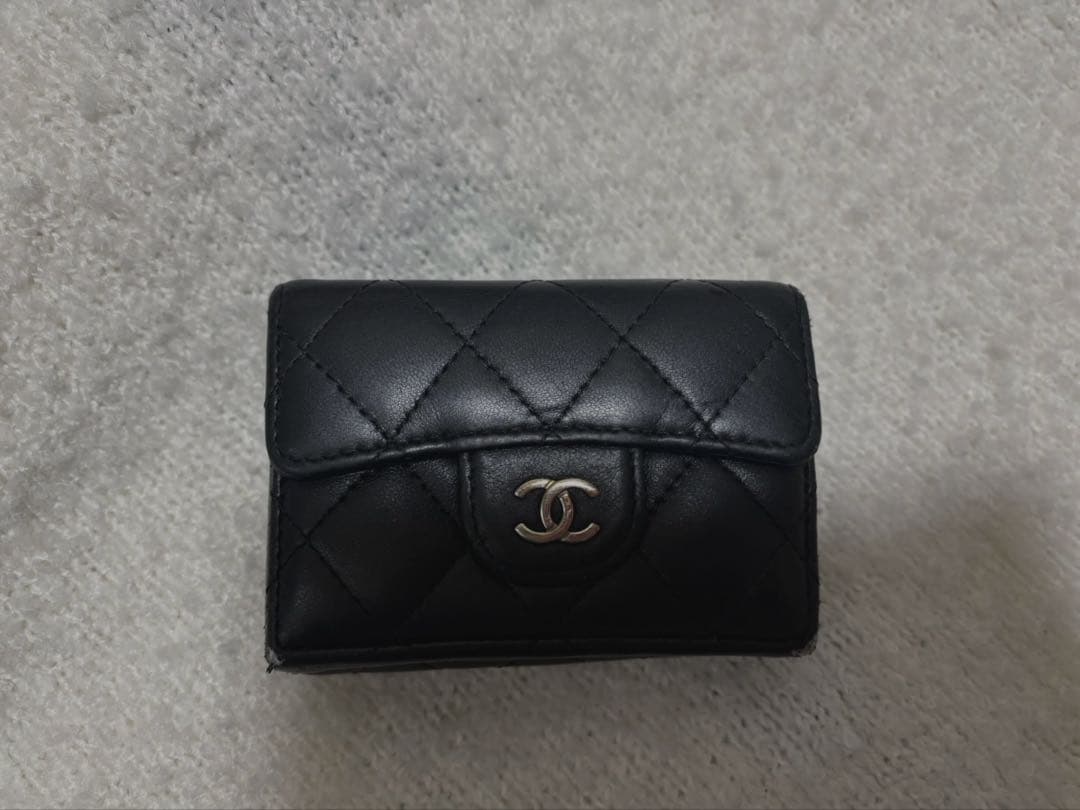 【人気商品】 正規品マトラッセCHANEL 3つ折り財布
