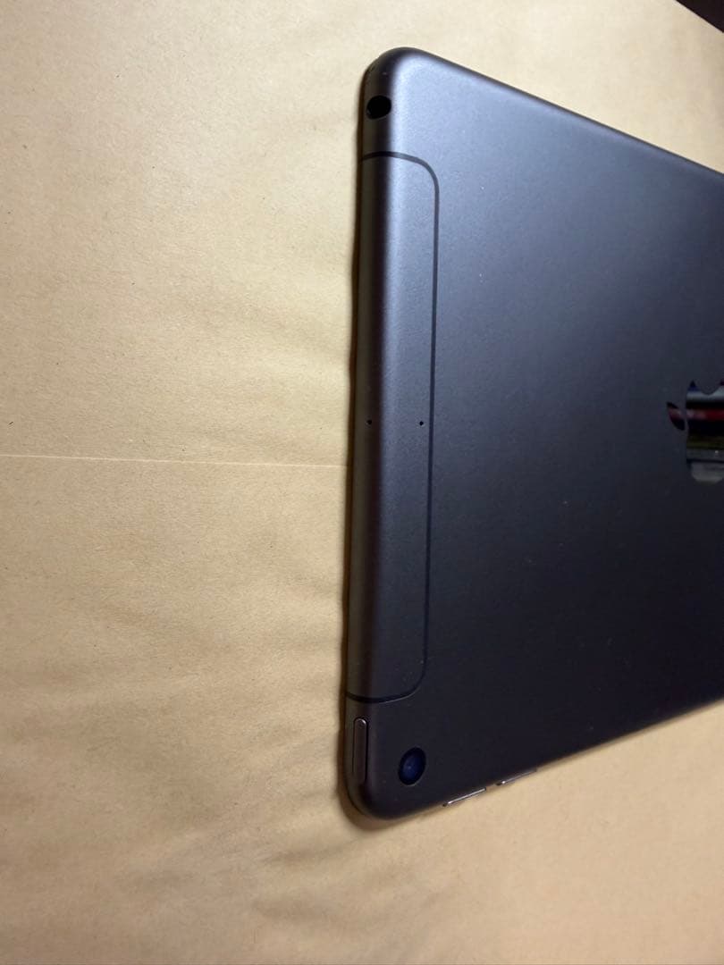 バッテリー新品iPad mini5 64GB wifi+cellular