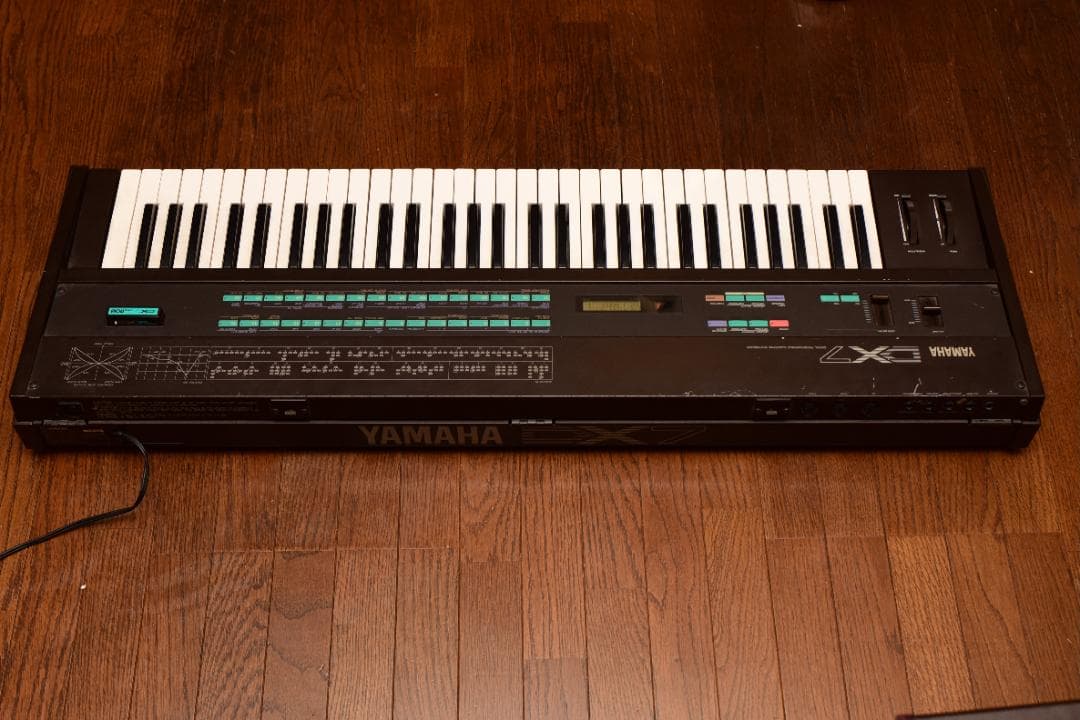 Yamaha DX7 専用ケース カートリッジ付き