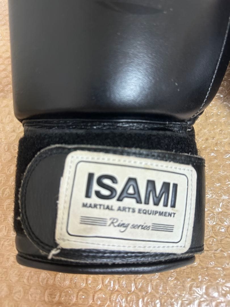 早い者勝ち ISAMI ボクシンググローブ ブラック14オンス