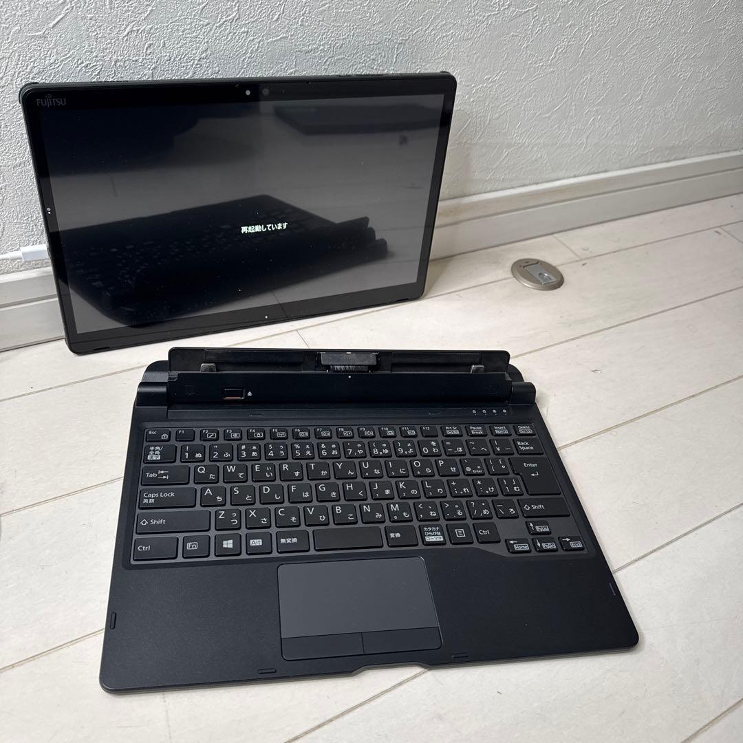 【良品】第8世代 i5富士通 ARROWS Tab Q738 Win11フルHD