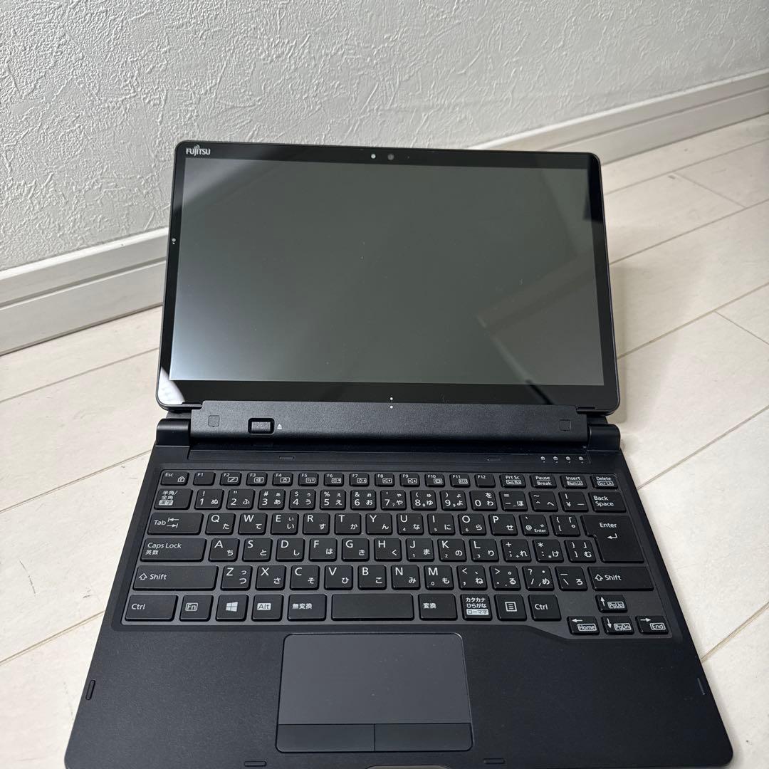 【良品】第8世代 i5富士通 ARROWS Tab Q738 Win11フルHD