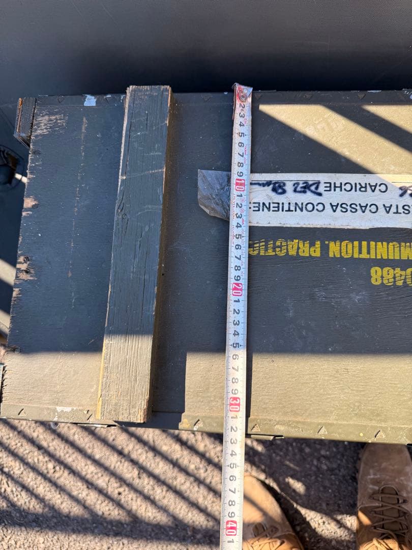イタリア軍 実物放出品　木箱　空箱