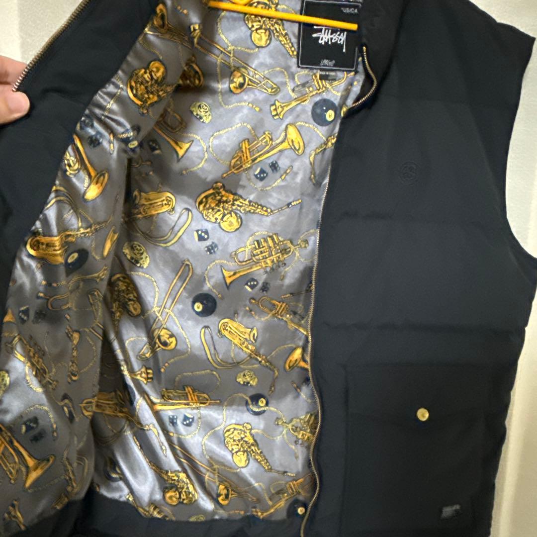 Stussy ダウンベスト 黒