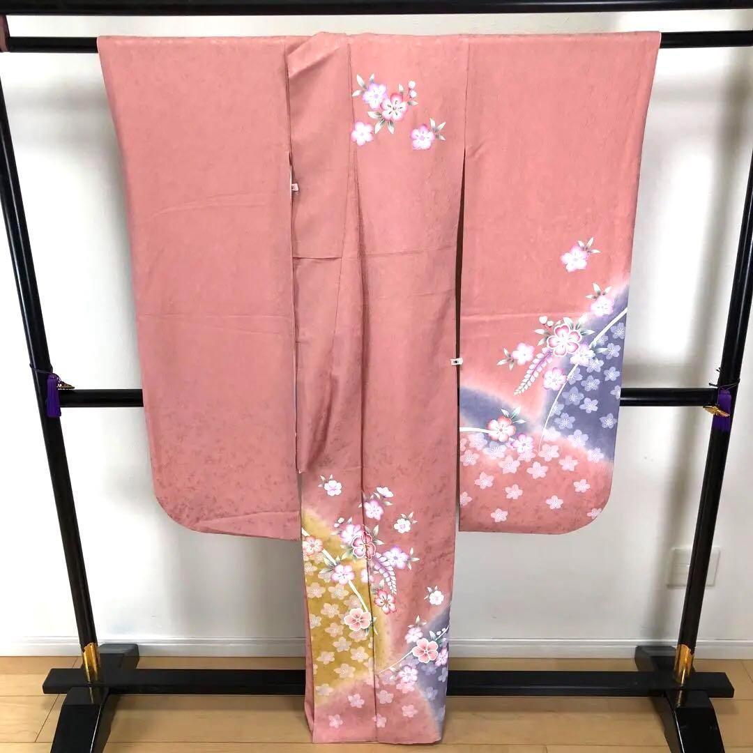 SK-004 振袖 袷 広衿 金狛刺繍 華 蝶