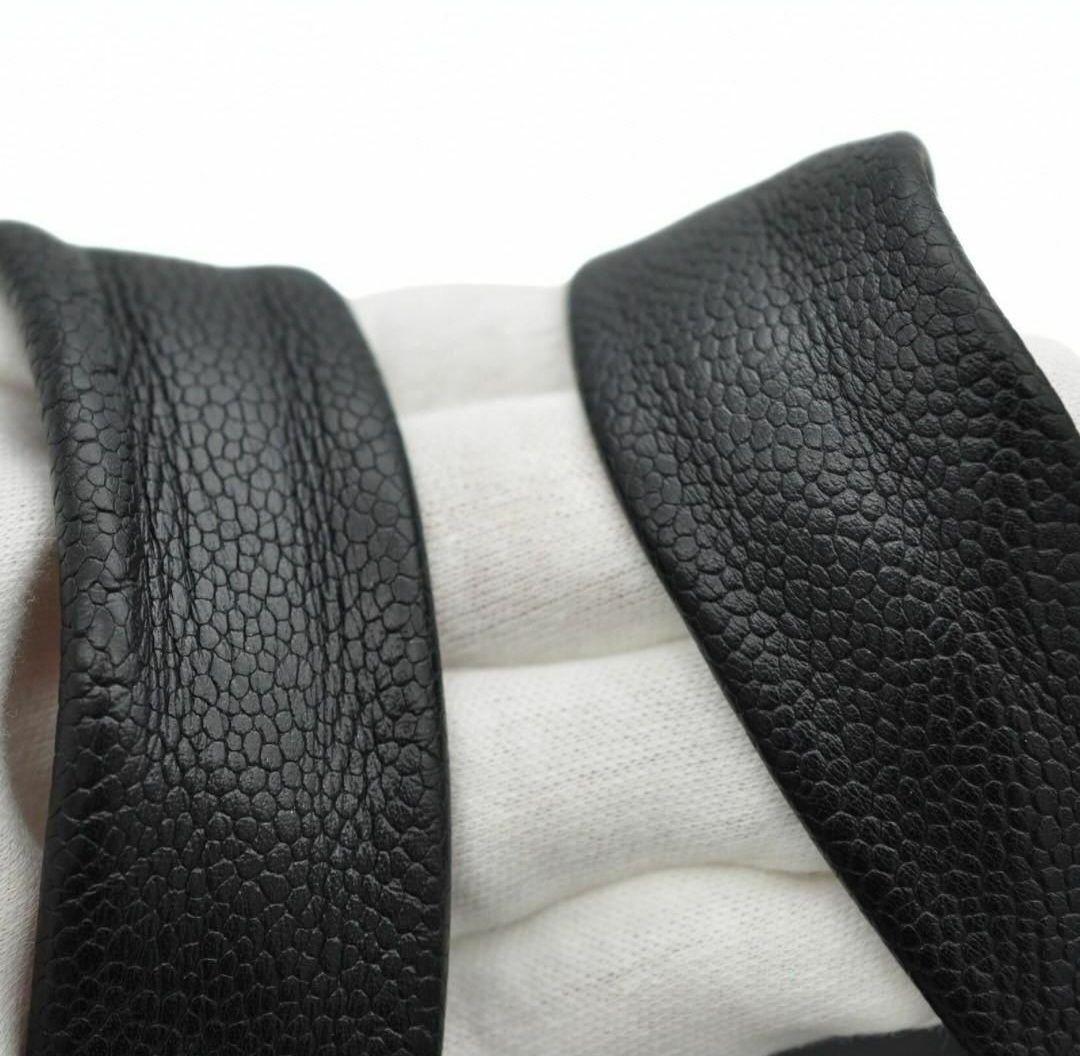 CHANEL パンチングレザーデカココバッ
