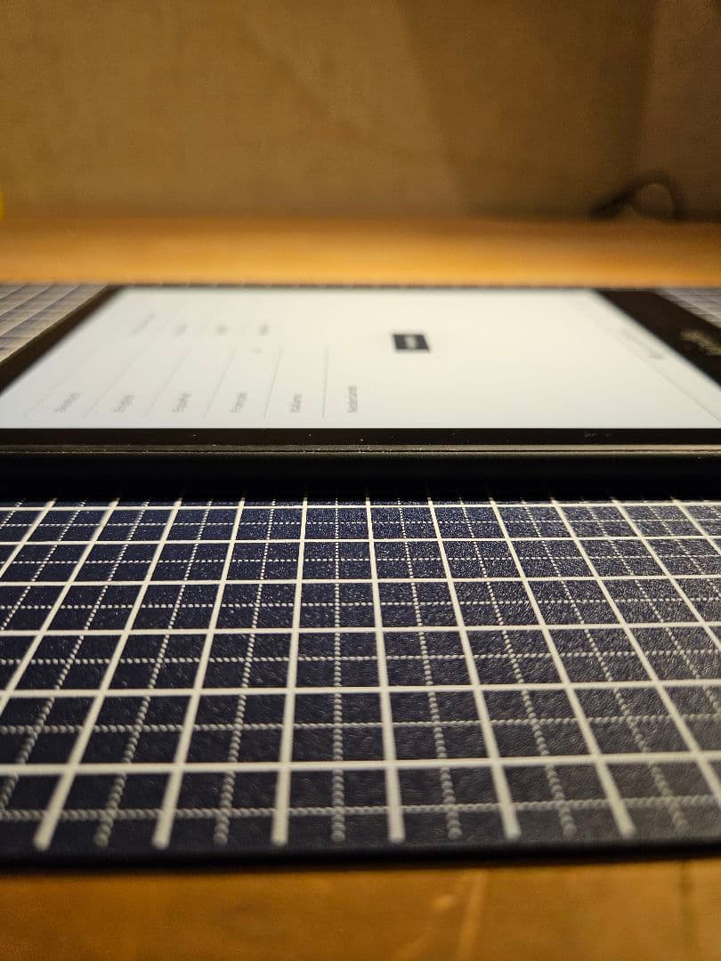 Kindle ペーパーホワイト16G 本体 第11世代 広告なし。