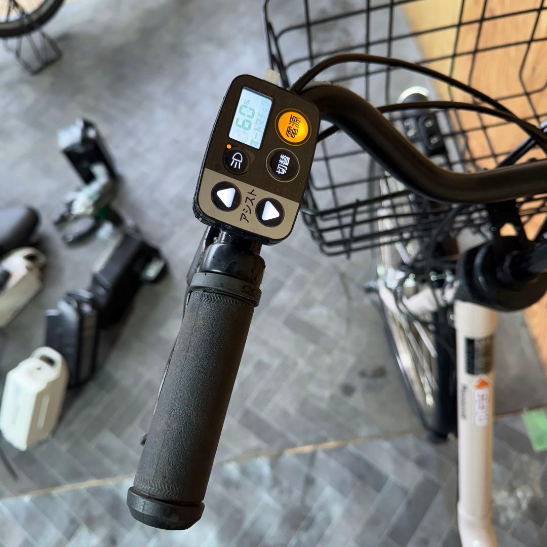 電動アシスト自転車 ホワイト シティタイプ バッテリー12ah
