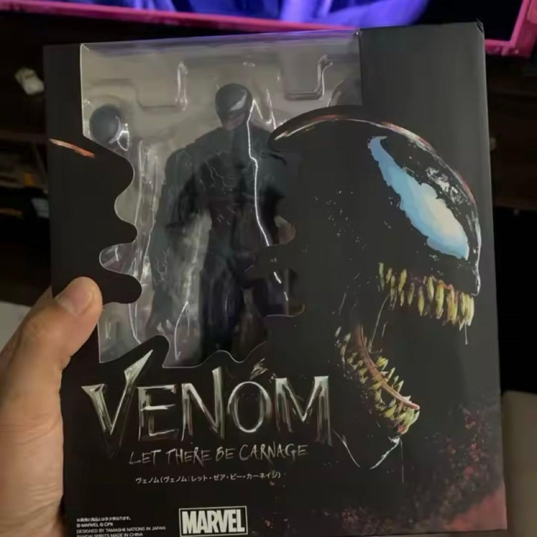 MARVEL VENOM 可動式フィギュア
