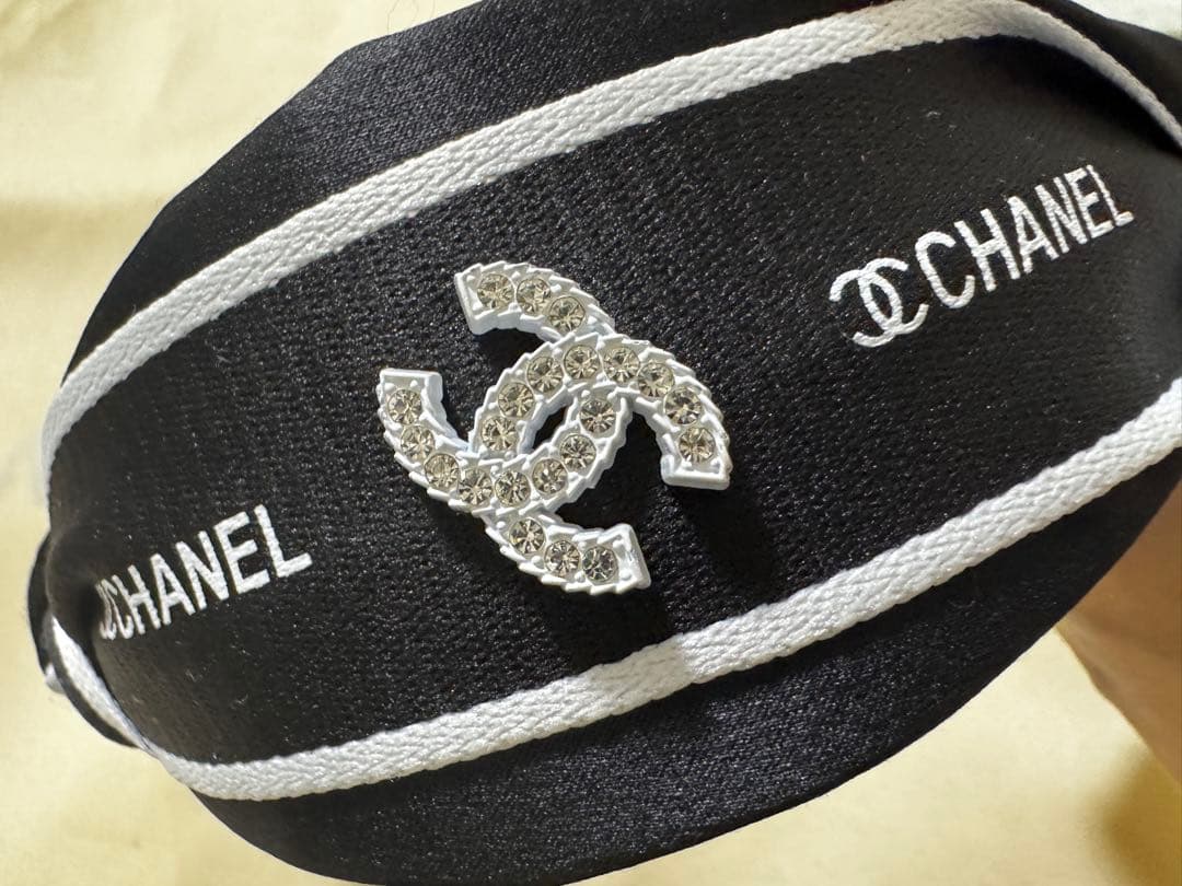 神*子様 CHANELシャネルカチューシャ ヘッドバンド ヘアアクセサリーノベル
