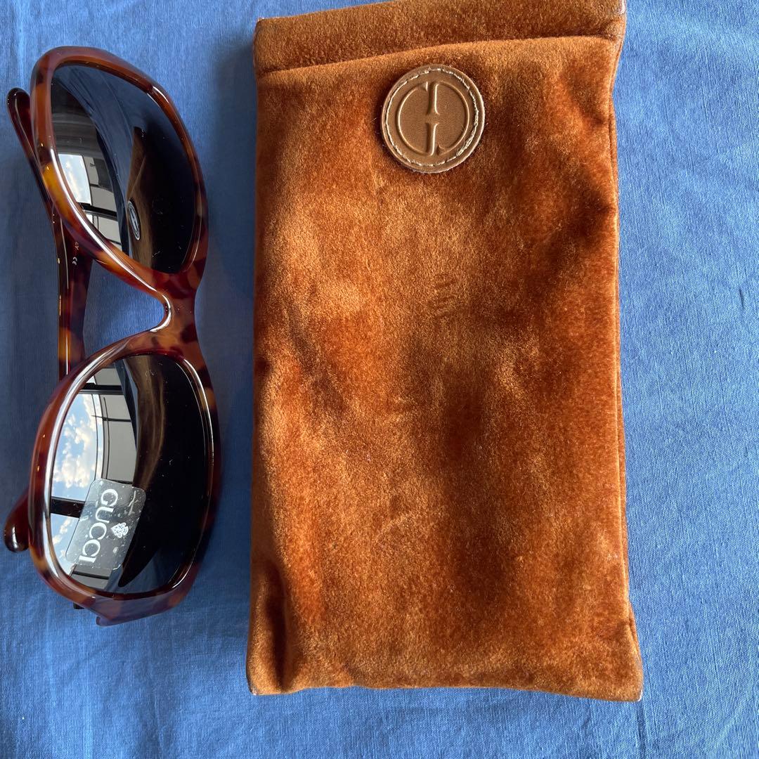 GUCCI べっ甲柄 キャットアイ サングラス レンズ新品